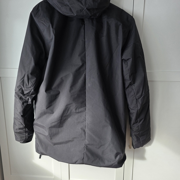 Helly Hansen Black Jacket - Picture 3 of 11
